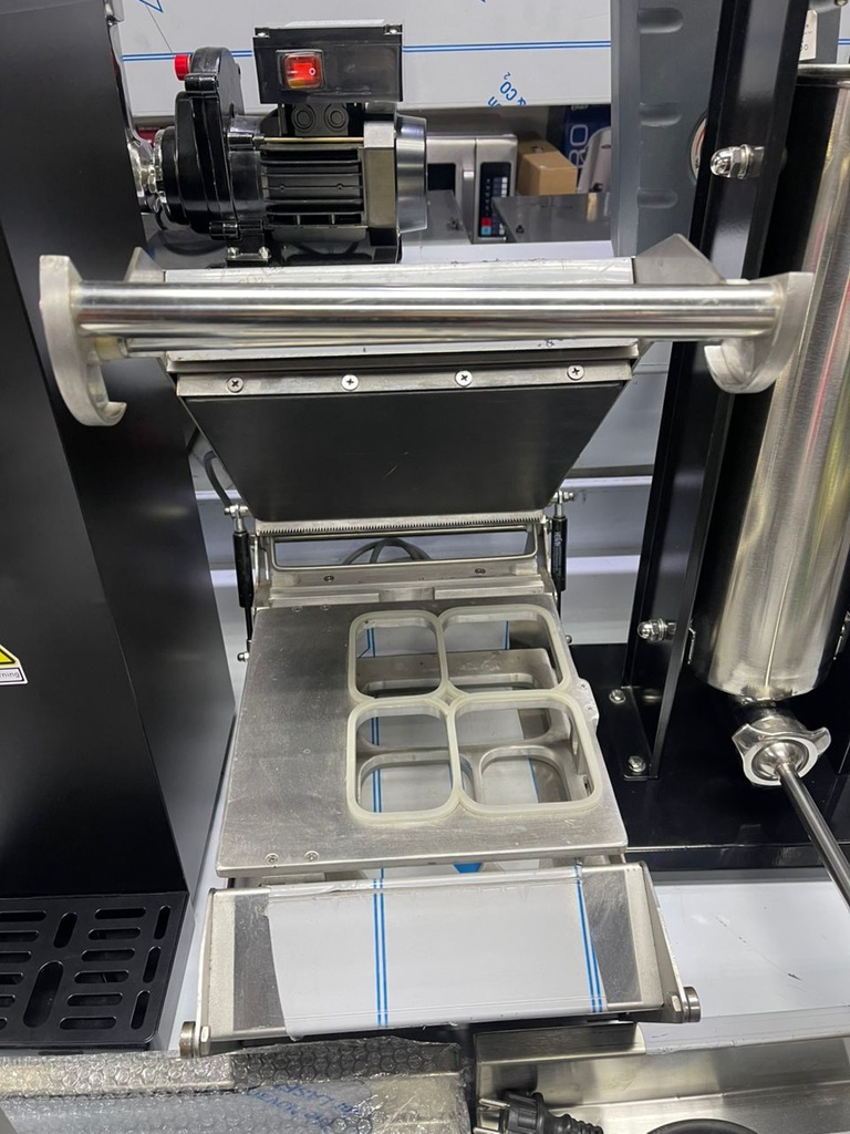 MAQUINA SELLAR BANDEJAS PIMAK