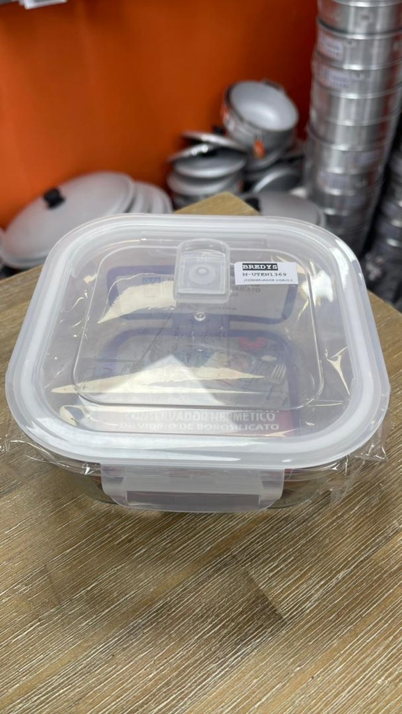 CONSERVADOR VIDRIO CUADRADO CON TAPA PLASTICA DE 900 ML ALFA HOGAR