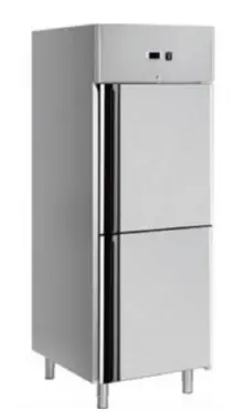 REFRIGERADOR VERTICAL 1 PUERTA ACERO INOX 0.68 ANCHO, 2.01 ALTO Y 0.81 PROFUNDO SENZANI